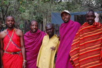 Masaïs au campement